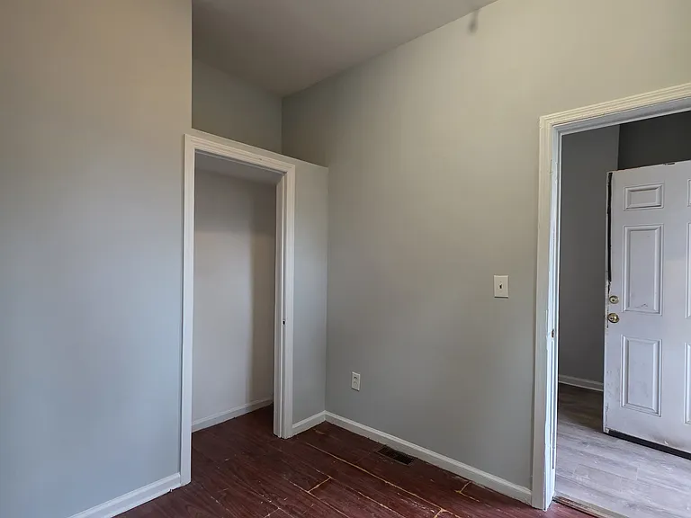 107 Grant Ave #1 — Photo 2