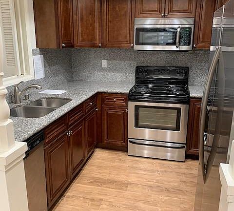 3rd image of 130 W Mountain St APT 106