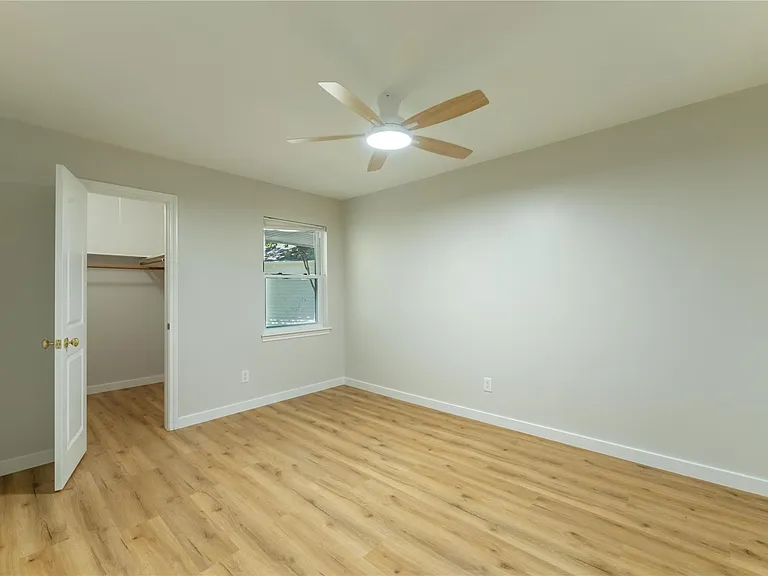 6119 S Braeswood Blvd — Photo 29
