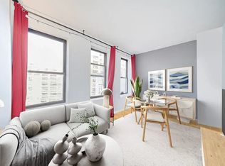 335 W 43rd St #5D, New York, NY 10036