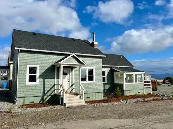 2 Cutten St, Samoa, CA 95564