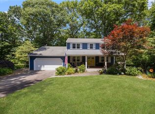 68 Daniel Dr, North Kingstown, RI 02852