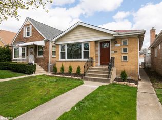 5225 N Melvina Ave, Chicago, IL 60630