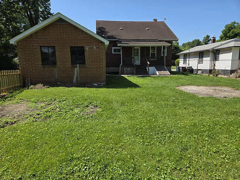 3532 Fullerton Ave — Photo 18