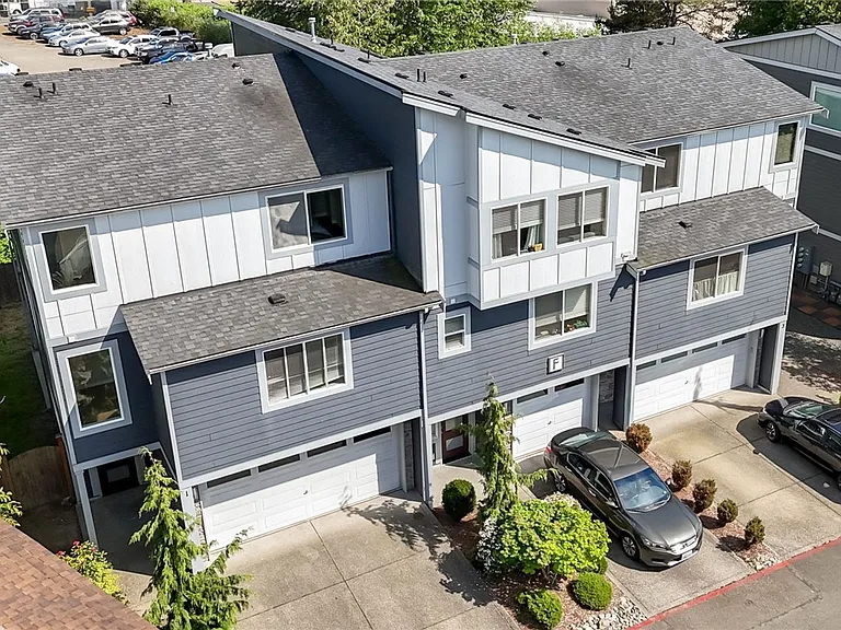 16611 48th Ave W #F1 — Photo 4
