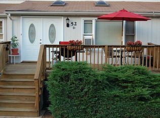 52 Lasatta Ave UNIT D, Englishtown, NJ 07726