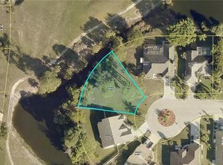 6434 Ben Hogan Cir, North Fort Myers, FL 33917