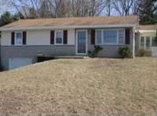 142 Spring Rd, Dillsburg, PA 17019