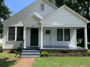 422 Silliman St, Sealy, TX 77474