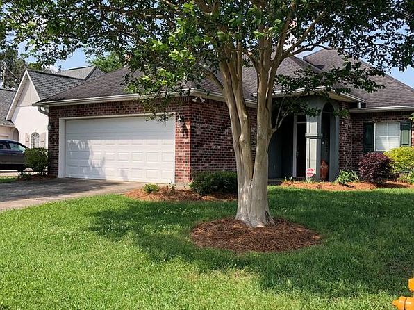 2242 Hunters Trail Dr