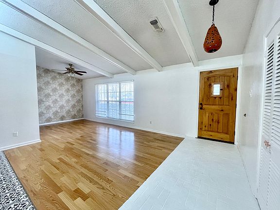 2nd image of 5901 Sierra Madre