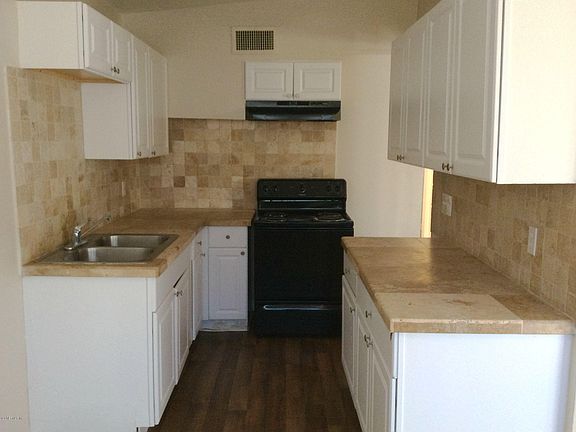 5th image of 7944 Lorient Dr