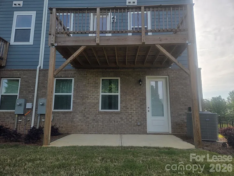 6997 Waterstone Dr — Photo 44