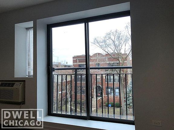 4th image of 5401 N Winthrop Ave #5411403