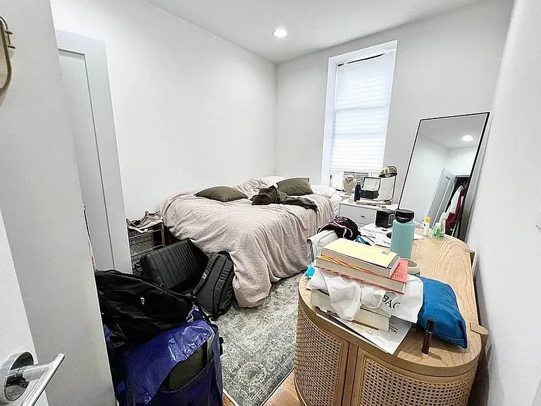 317 W 121st St #2B — Photo 6