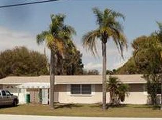 872 E 7th St, Englewood, FL 34223