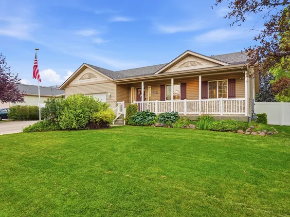 910 W Garden Cir, Logan, UT 84321