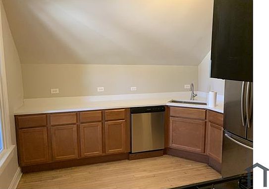 5th image of 1823 N Keeler Ave #2