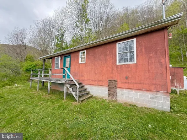 590 Short Cut Rd, Harman, WV 26270