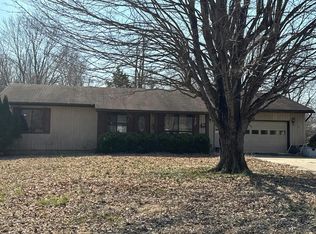 124 Carter Dr, Metropolis, IL 62960