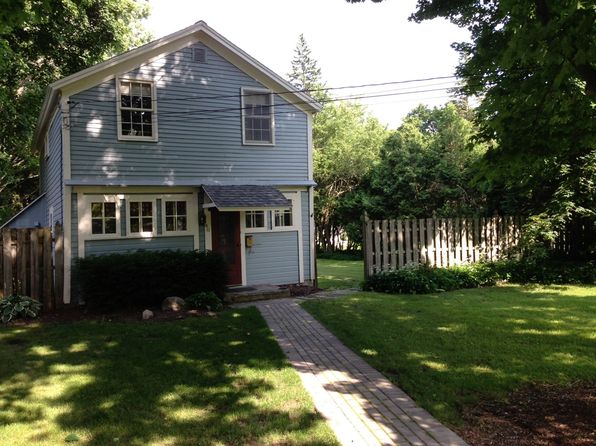 40 Leitch Ave