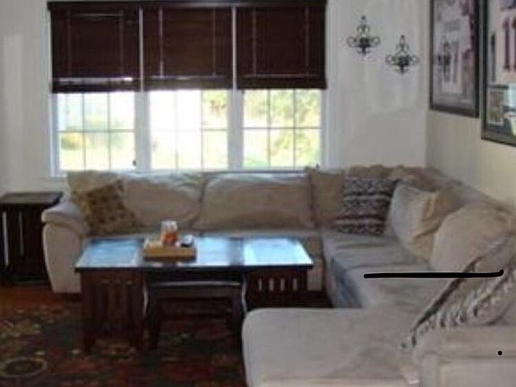 3rd image of 74 Carrington Ln