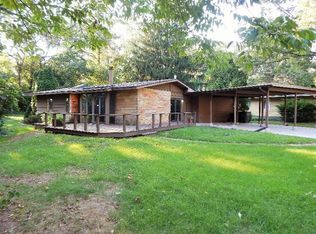 1703 Clover Ln, Valparaiso, IN