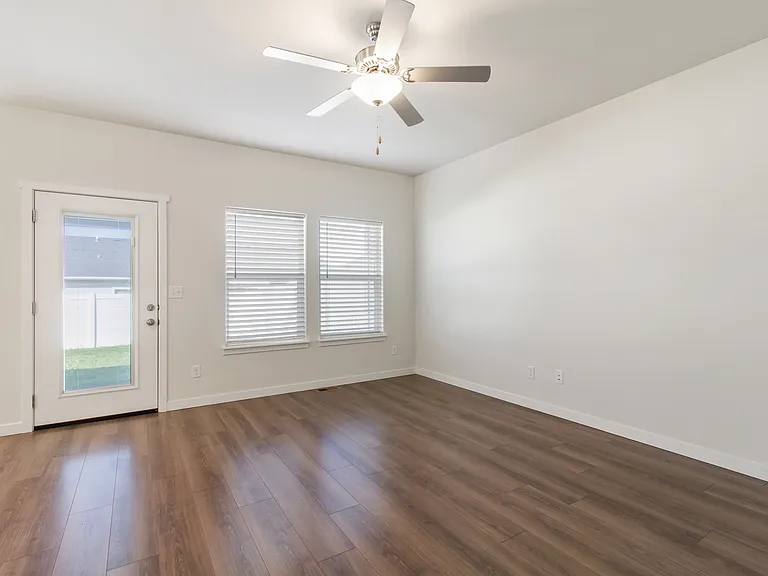 1026 Frank Henry Rd — Photo 10