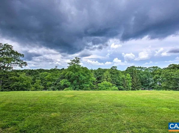 3208 N Ridge Ln, Roseland, VA 22967