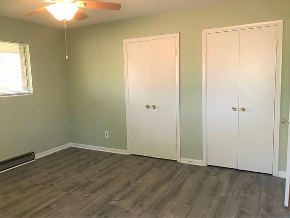 4th image of 130 S Estes Dr #F
