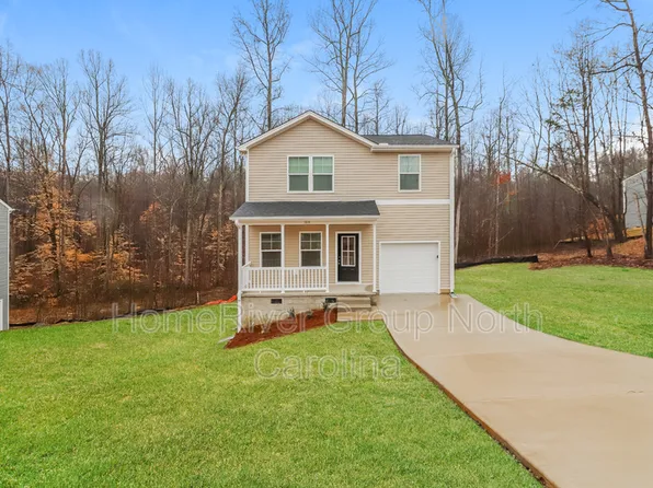 108 Harvest Moon Ct, Statesville, NC 28625