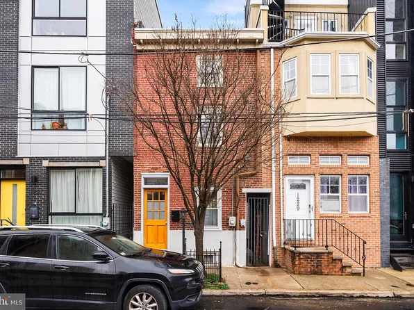 1231 N Leithgow St, Philadelphia, PA 19122