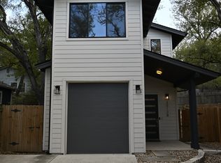 3513 E 12th St UNIT B, Austin, TX 78721
