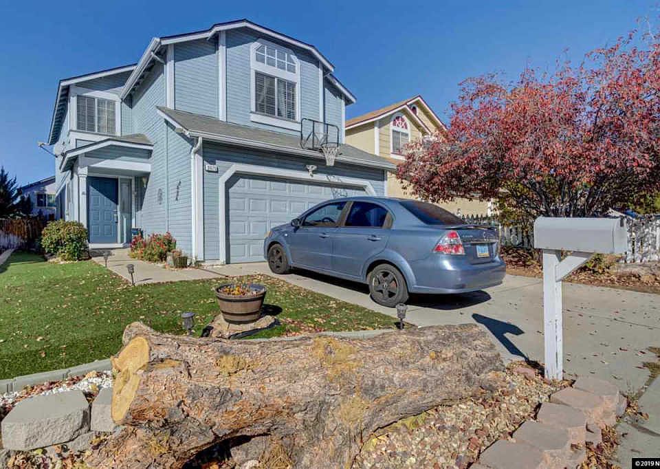 1st image of 3075 Myles Dr