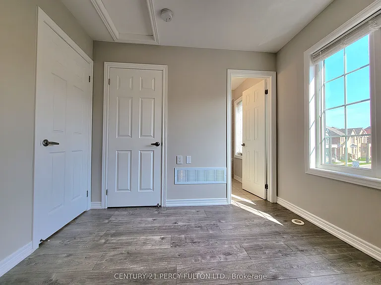 2740 Donald Cousens Pkwy #COACH — Photo 9