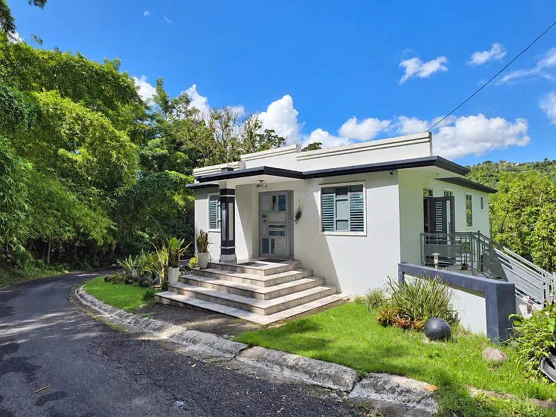3 bed, 3.0 bath, 1300 sqft, $1,650 — Photo 1