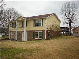 1st image of 902 Ryan Dr