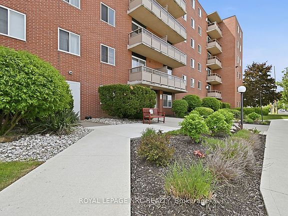 2nd image of 264 Grantham Ave #507