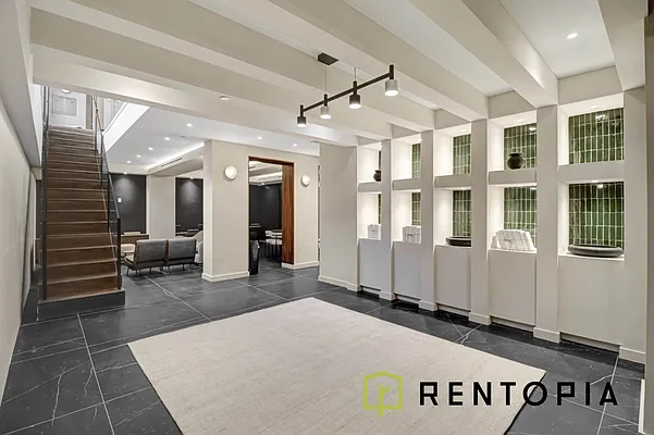 Rented by Rentopia | media 60