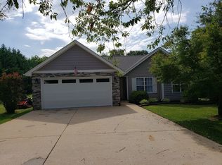 26 Thurston Rd, Taylors, SC 29687