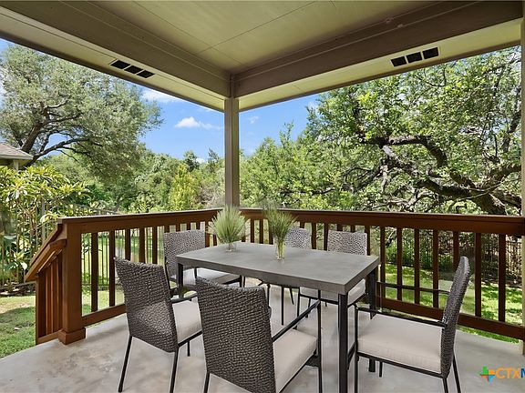 3rd image of 10812 Casitas Dr