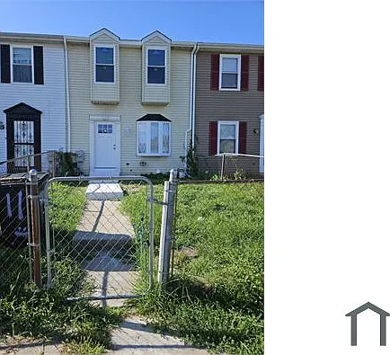 11 Holcumb Ct — Photo 2
