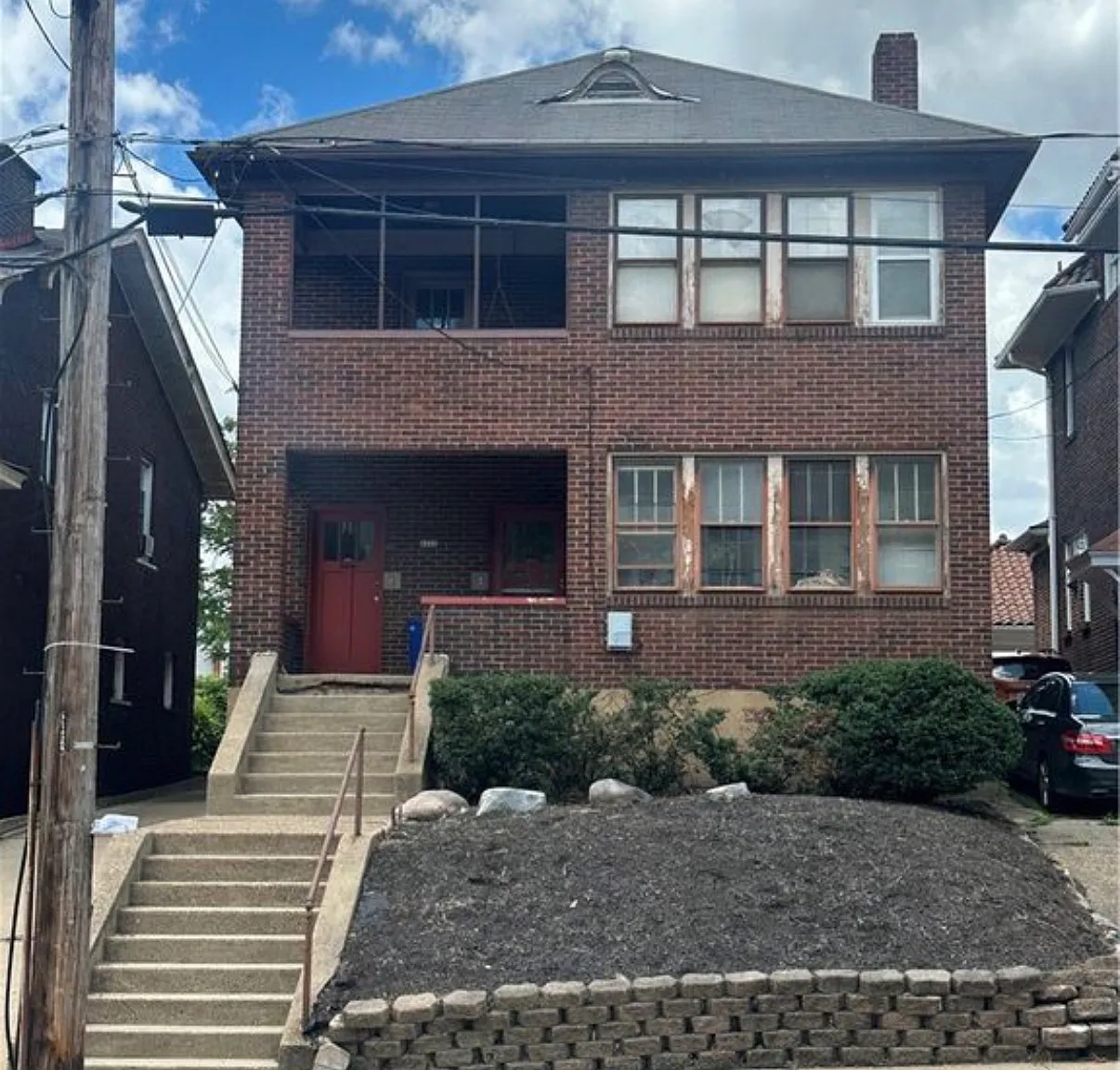 4 bed, 1300 sqft, $3,500 — Photo 2