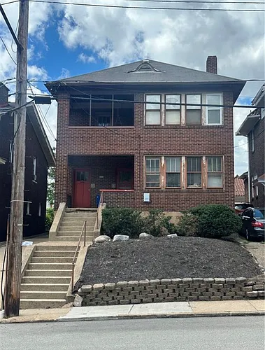 3417 Parkview Ave Photo 1
