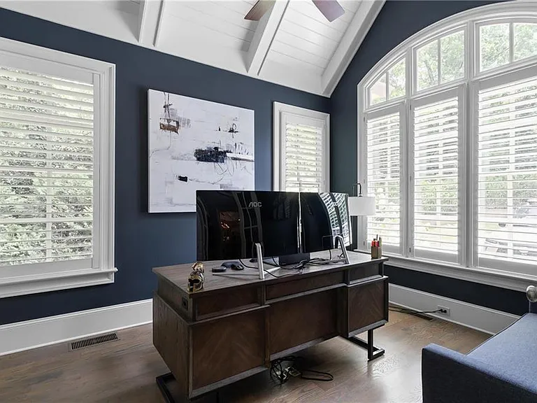 1685 Mount Paran Rd NW — Photo 10