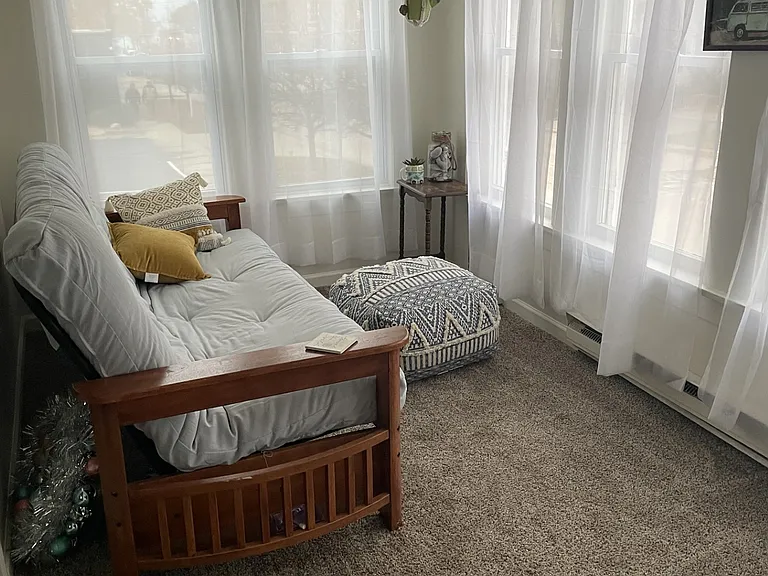 Front bedroom / office / sitting room