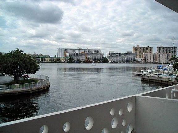 View facing West towards Golden Isles Lake