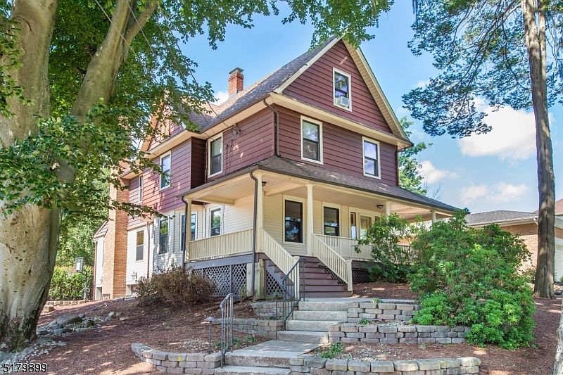 1st image of 47 Grandview Ave