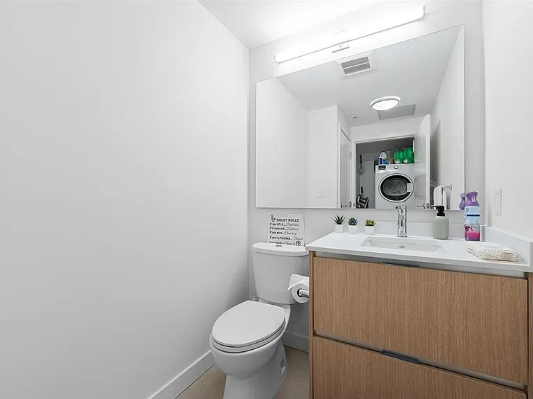 8980 University Cres #TOWMHOUSE — Photo 11