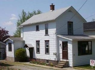 13 Short St, Greenville, PA